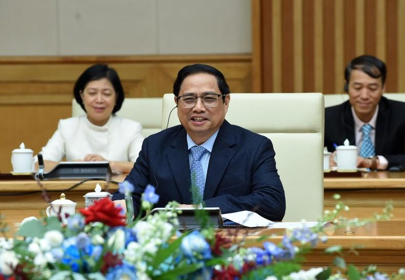 越南政府总理范明正发表讲话。 越南政府总理范明正发表讲话。