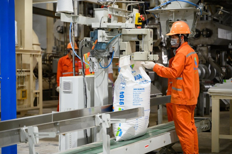 德赫斯芹苴水产饲料生产厂。