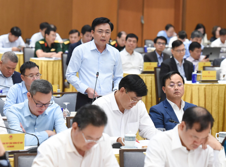 越南铁路总公司总经理黄嘉庆在会上致辞。 越南铁路总公司总经理黄嘉庆在会上致辞。