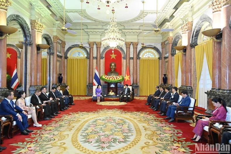 会见场景 会见场景