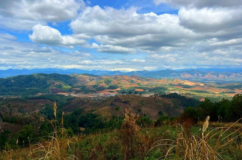 边境地区壮丽景色。
