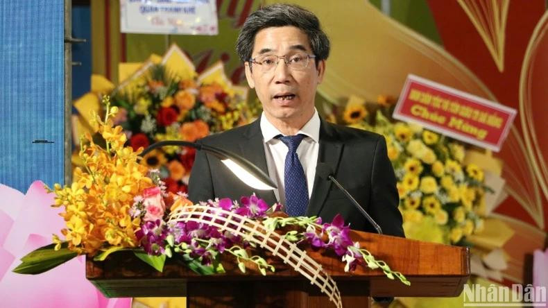 岘港市人民委员会副主席陈志强在开幕式上发表讲话。(樱桃 摄) 岘港市人民委员会副主席陈志强在开幕式上发表讲话。(樱桃 摄)