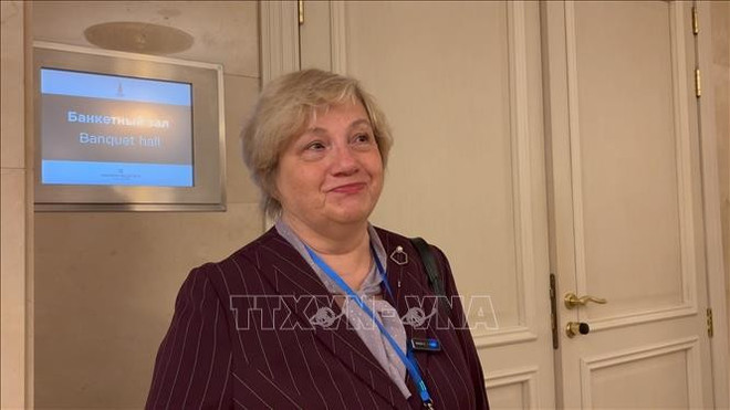 “今日俄罗斯”国际通讯社记者、越南与东盟研究中心越南学资深专家埃琳娜·尼库林娜。(图片来源:越通社) “今日俄罗斯”国际通讯社记者、越南与东盟研究中心越南学资深专家埃琳娜·尼库林娜。(图片来源:越通社)