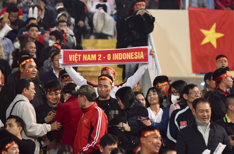 越南球迷预计越南以2比0取胜。