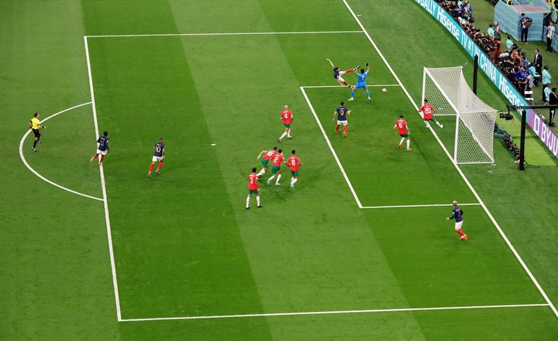 特奥•埃尔南德斯破门瞬间。 特奥•埃尔南德斯破门瞬间。