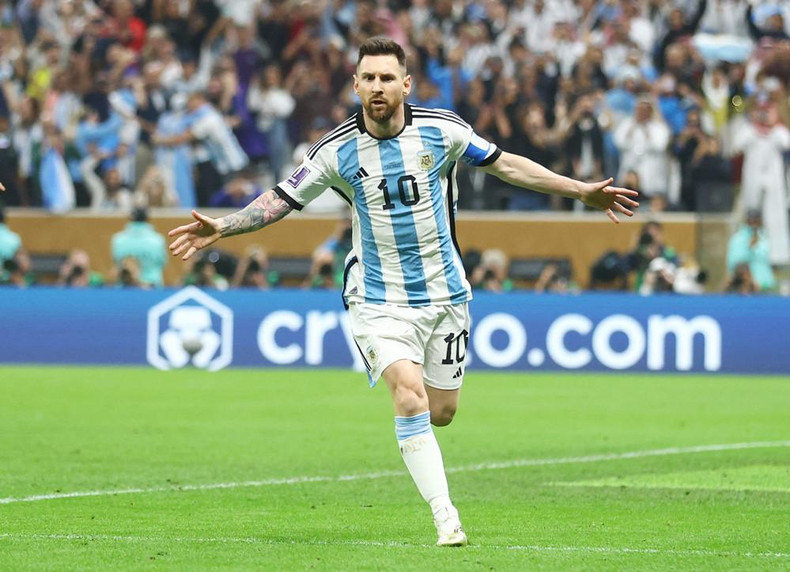 梅西庆祝进球。 梅西庆祝进球。