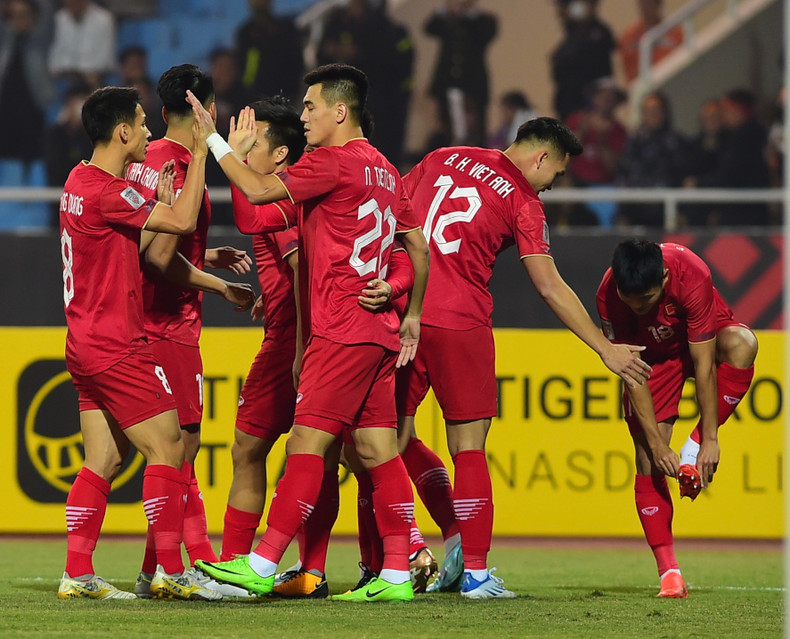 越南球员为进球庆祝。