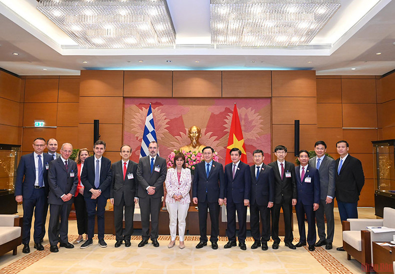 越南国会主席王廷惠会见希腊总统卡特里娜·萨克拉罗普卢(组图) ảnh 5 越南国会主席王廷惠会见希腊总统卡特里娜·萨克拉罗普卢(组图) ảnh 5