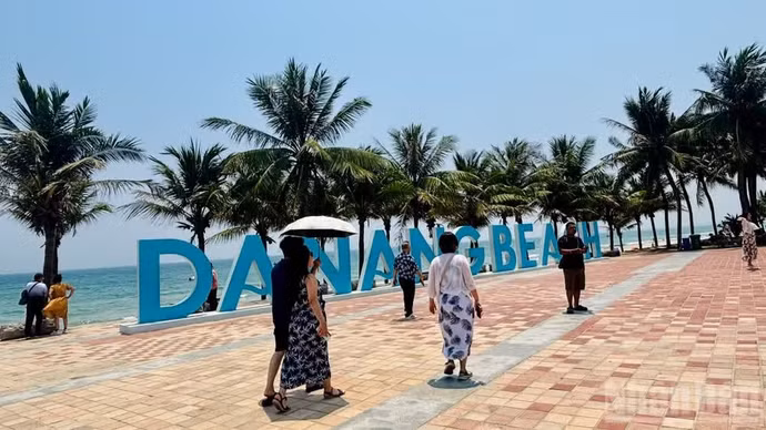 岘港位居国内搜索量最高的旅游目的地榜首。