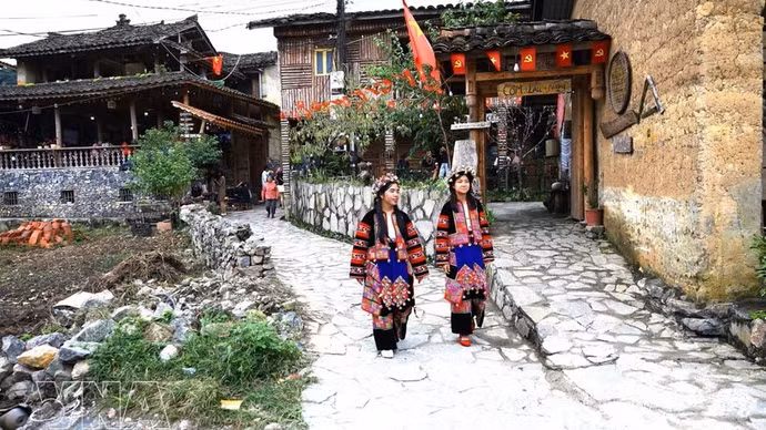 宣光省倮倮寨社区旅游村内的房屋。（图片来源： 越通社）
