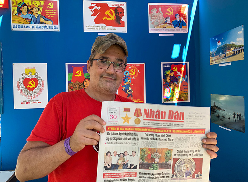 越南人民报社在《前进报》节留下深刻印象(组图) ảnh 6 越南人民报社在《前进报》节留下深刻印象(组图) ảnh 6