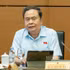国会主席陈青敏在分组讨论中发表讲话。（水原 摄）