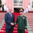越南国防部长潘文江大将与俄罗斯联邦总统助理、国家海事委员会主席尼古拉·帕特鲁舍夫。（图片来源：越通社）