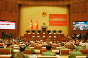 会议场景。（图片来源：dangcongsan.org.vn）