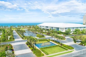 亚妮娜会展中心。