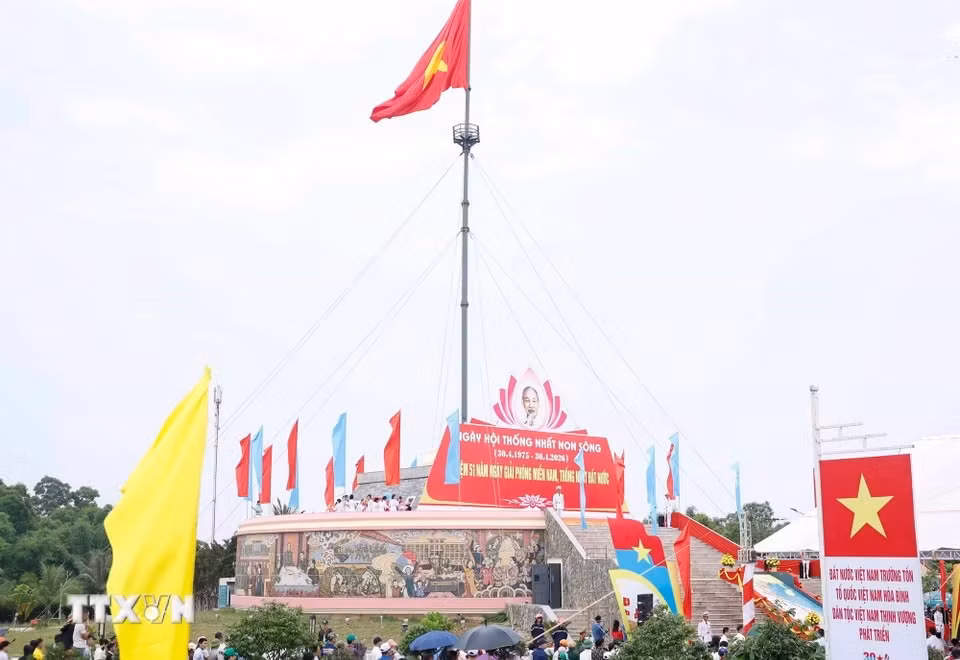 02-copy-6205.jpg