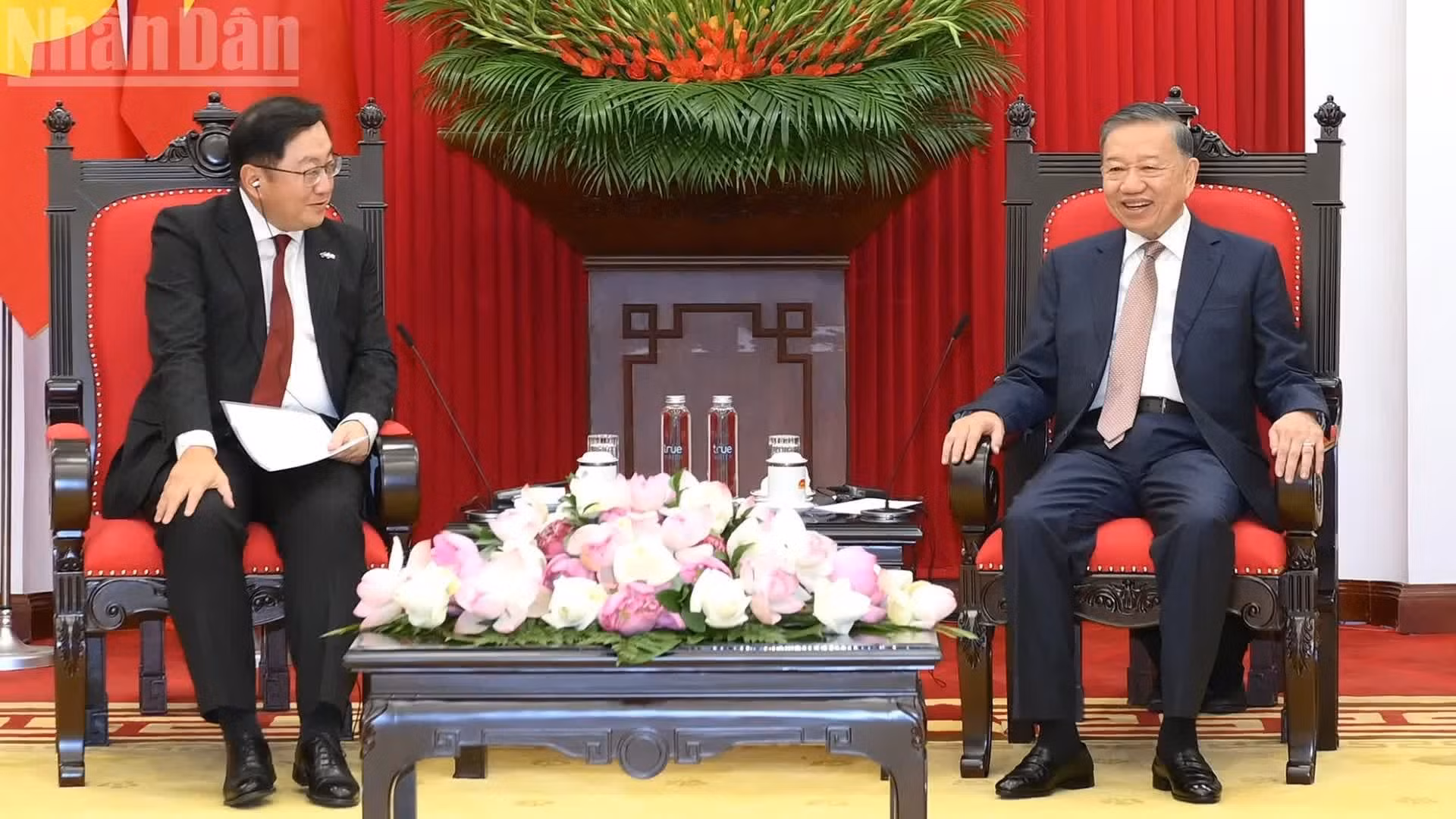 越共中央总书记、国家主席苏林会见马来西亚驻越南大使陈扬泰【组图】