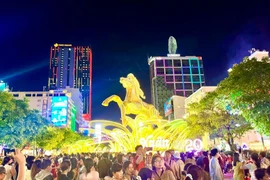 春节九天假期：全国接待游客量累计达1400万人次