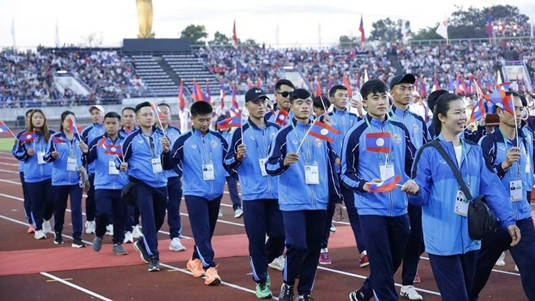 各方阵、体育代表团入场仪式。