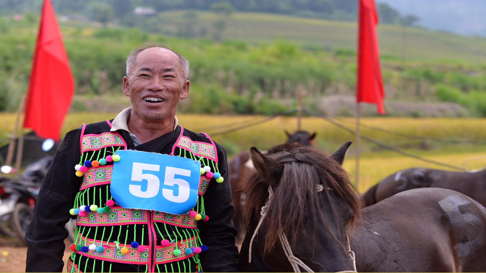 王阿交是参加本次比赛的14名农民运动员中年龄最大的运动员（50多岁）。