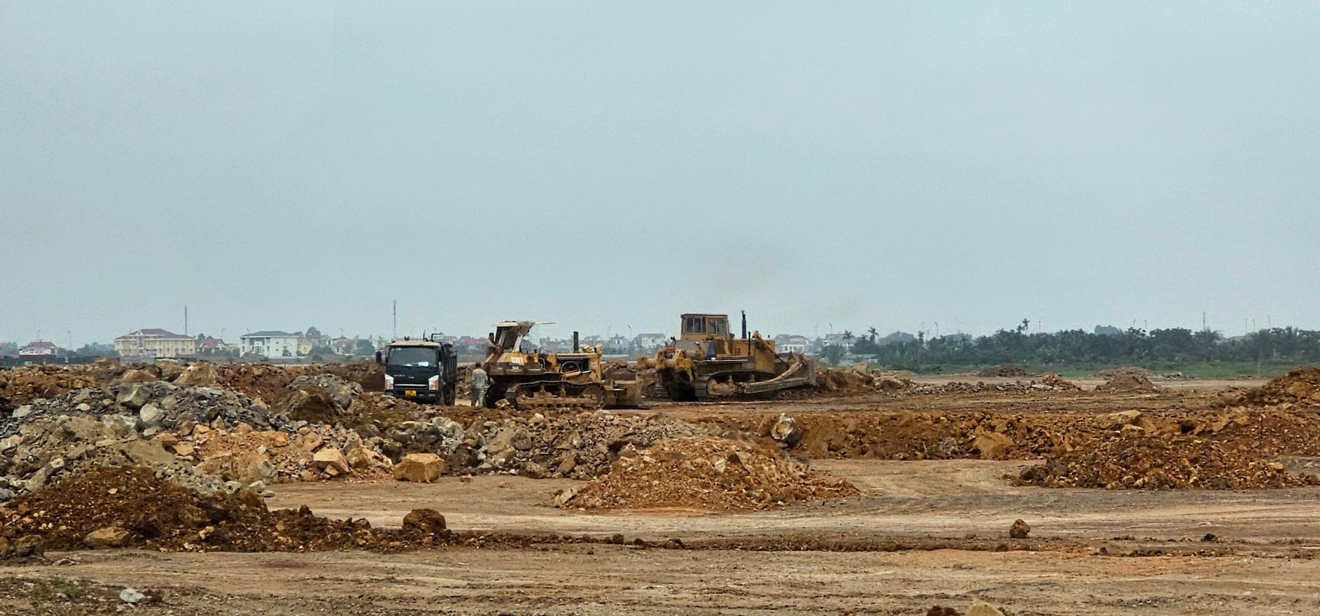 目前，已经有许多次级投资者正在北先锋工业区展开多个项目。