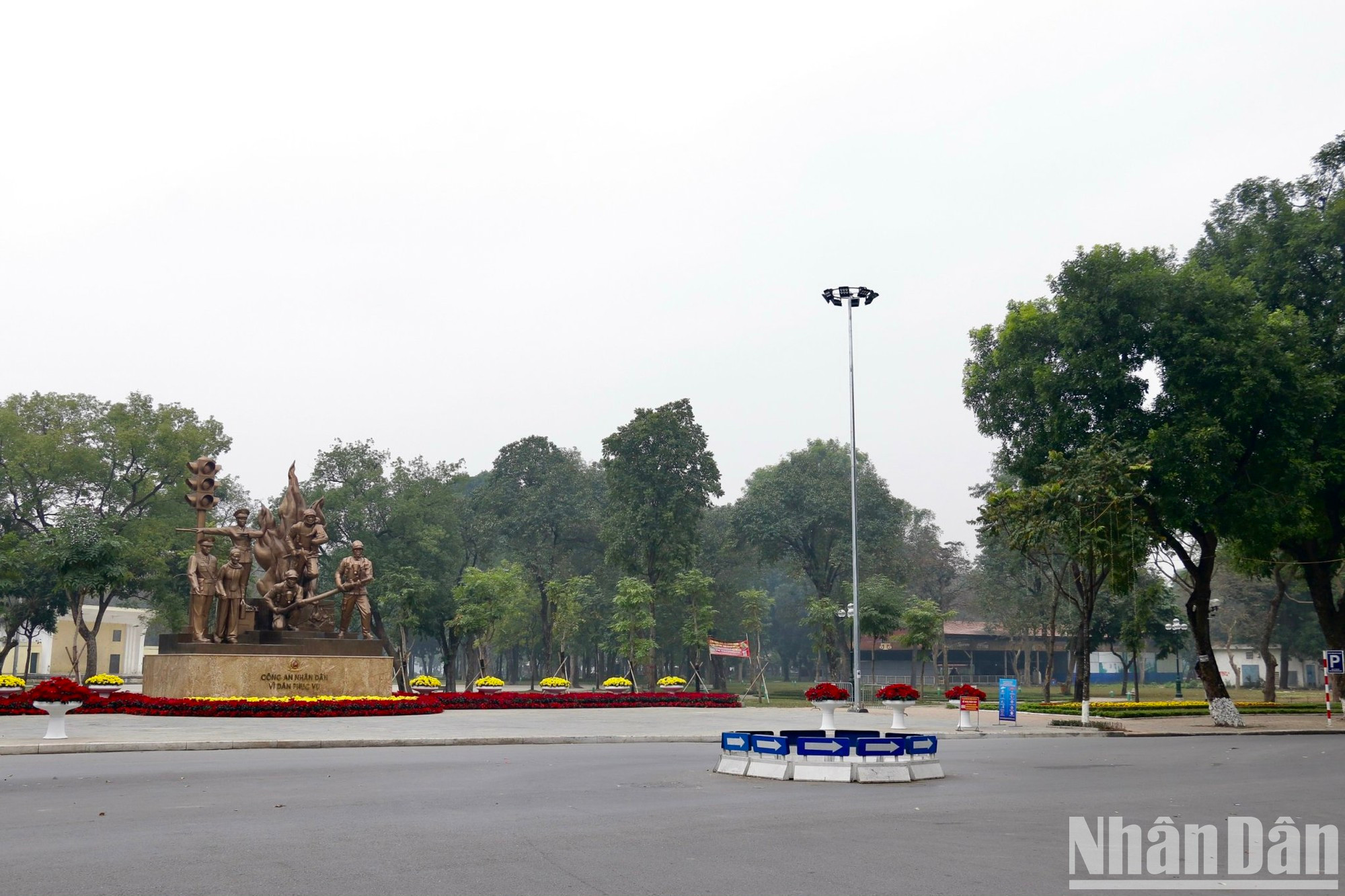 统一公园地区空无一人。