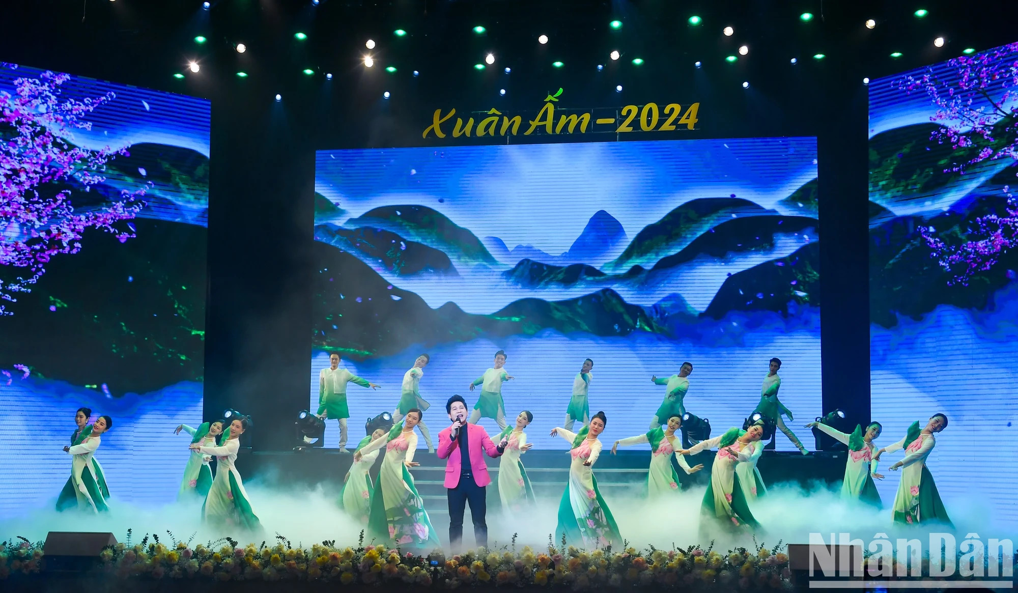 艺术表演节目之一。 艺术表演节目之一。