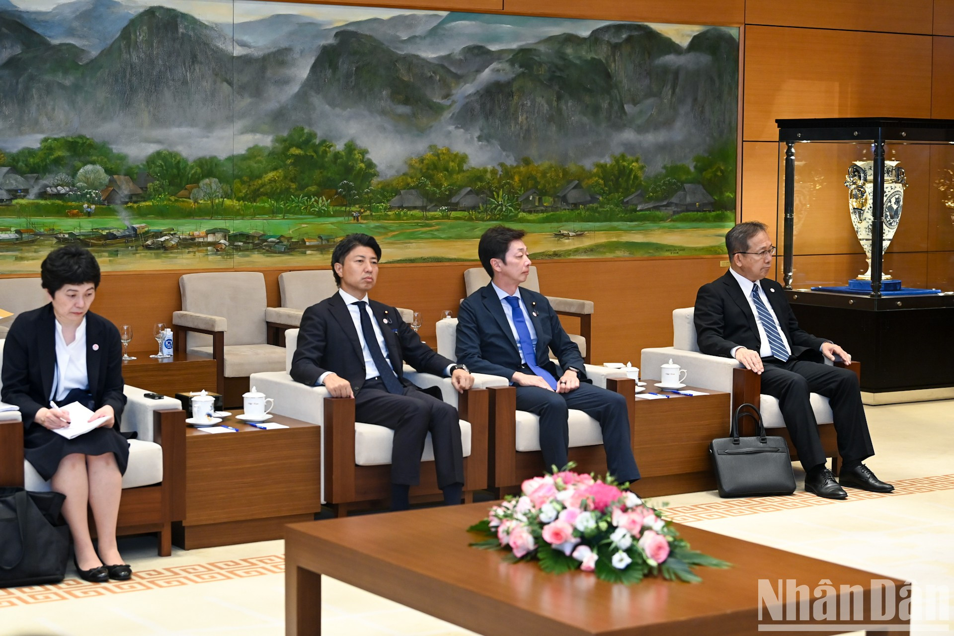 日本立宪民主党代表团成员。