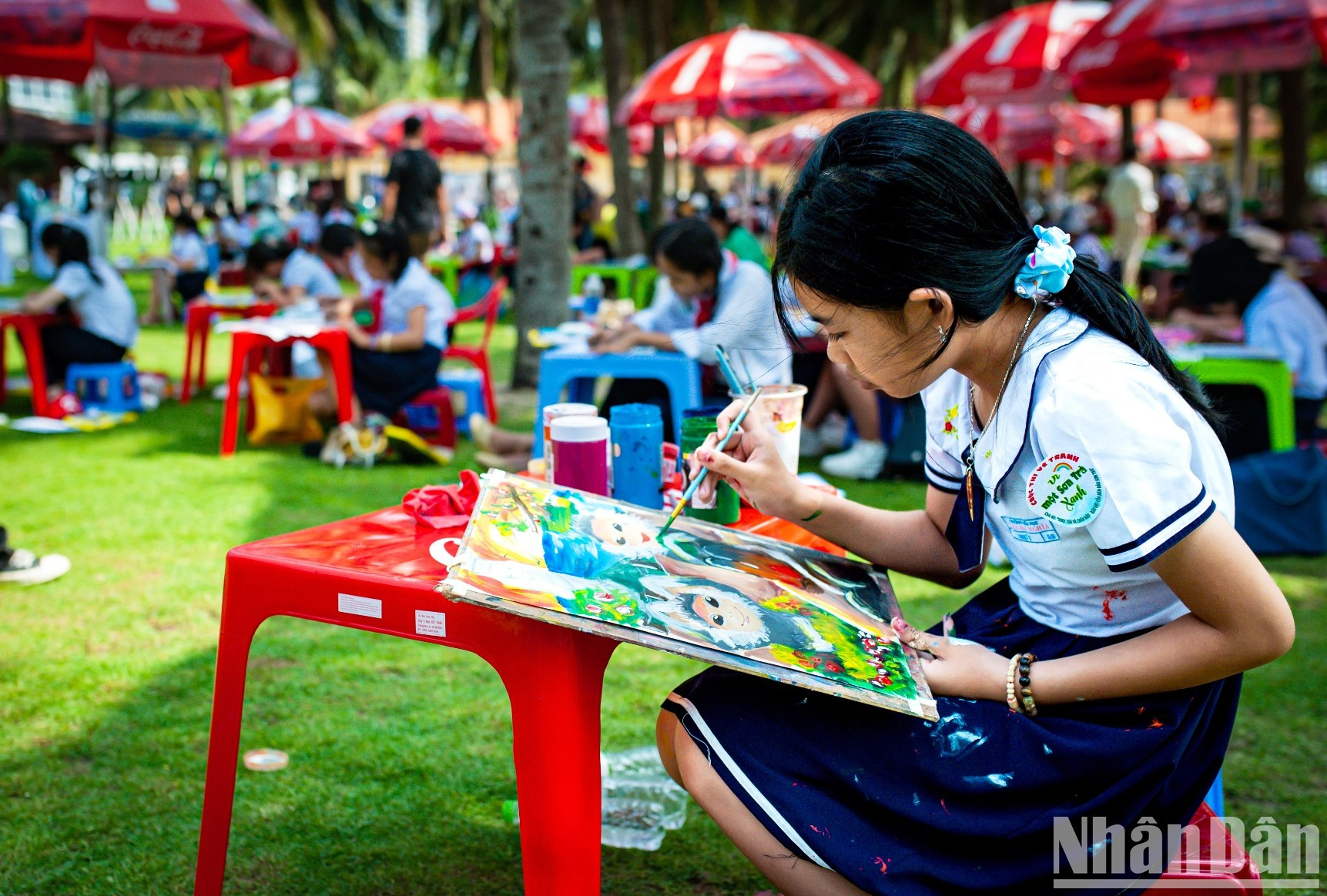 以“棕腿叶猴——山茶半岛的宝藏”为主题的绿色山茶绘画比赛 吸引了许多小学生参加。 以“棕腿叶猴——山茶半岛的宝藏”为主题的绿色山茶绘画比赛 吸引了许多小学生参加。