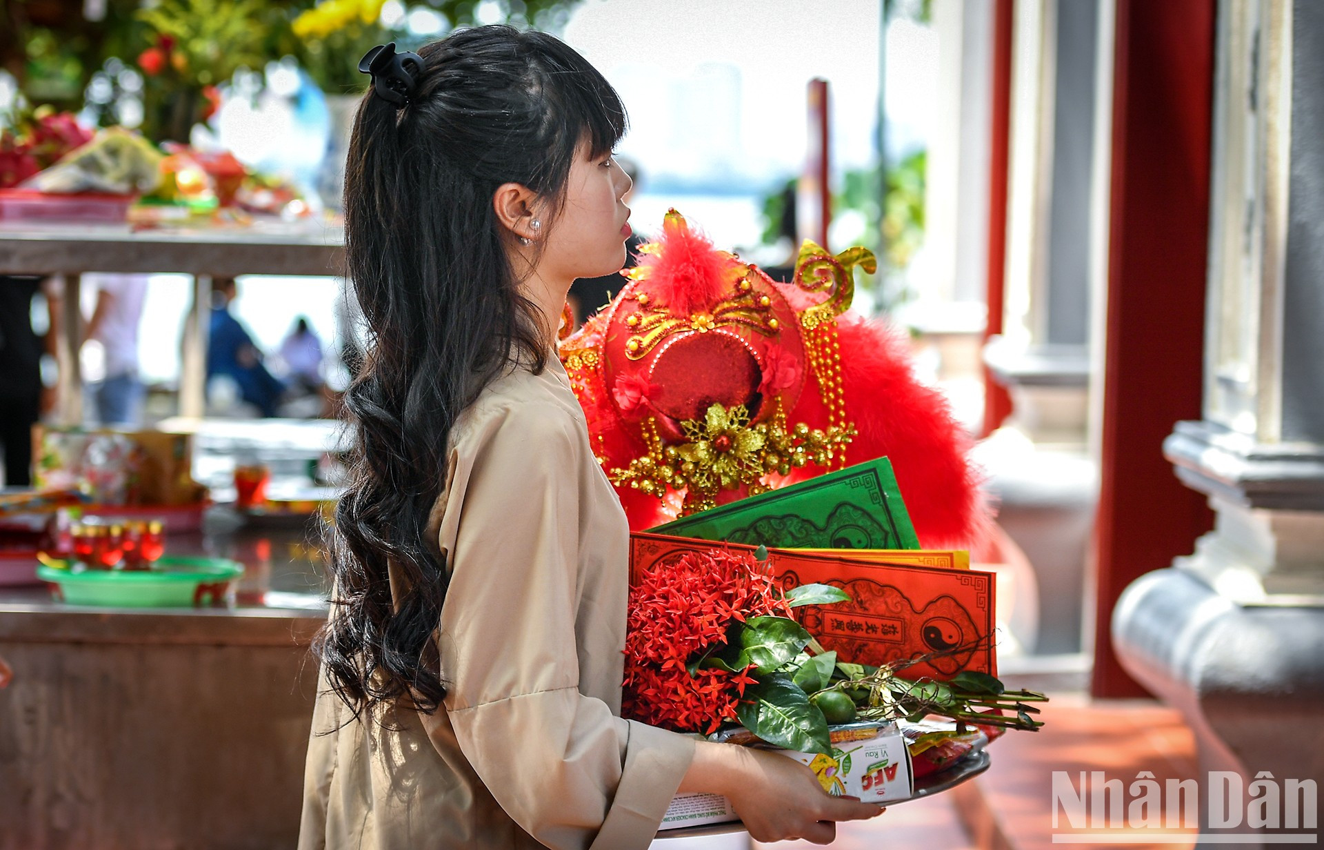 这些供品承载着对父母永远健康的敬意和心愿。 这些供品承载着对父母永远健康的敬意和心愿。