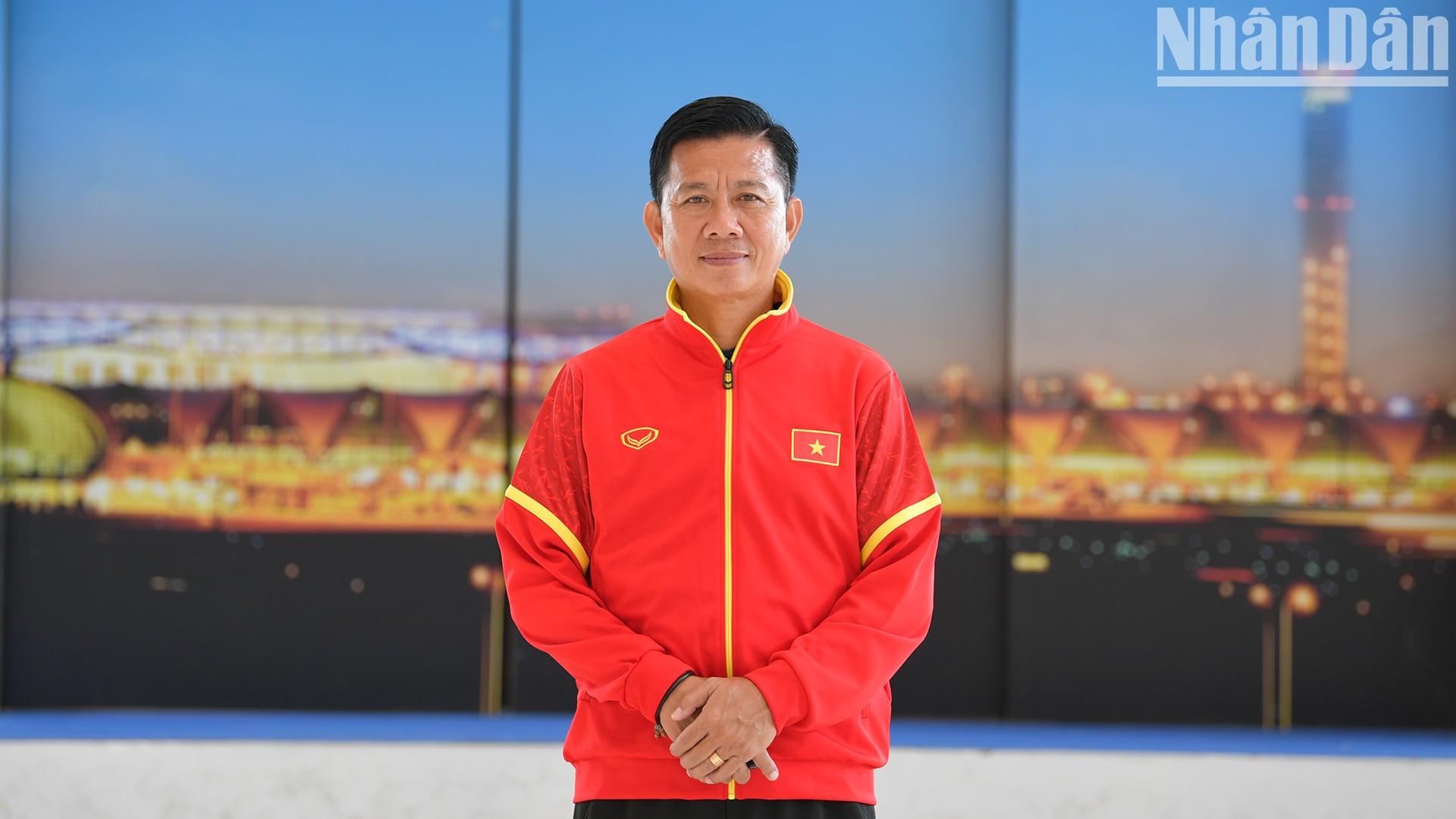 越南U23足球队主教练黄英俊。