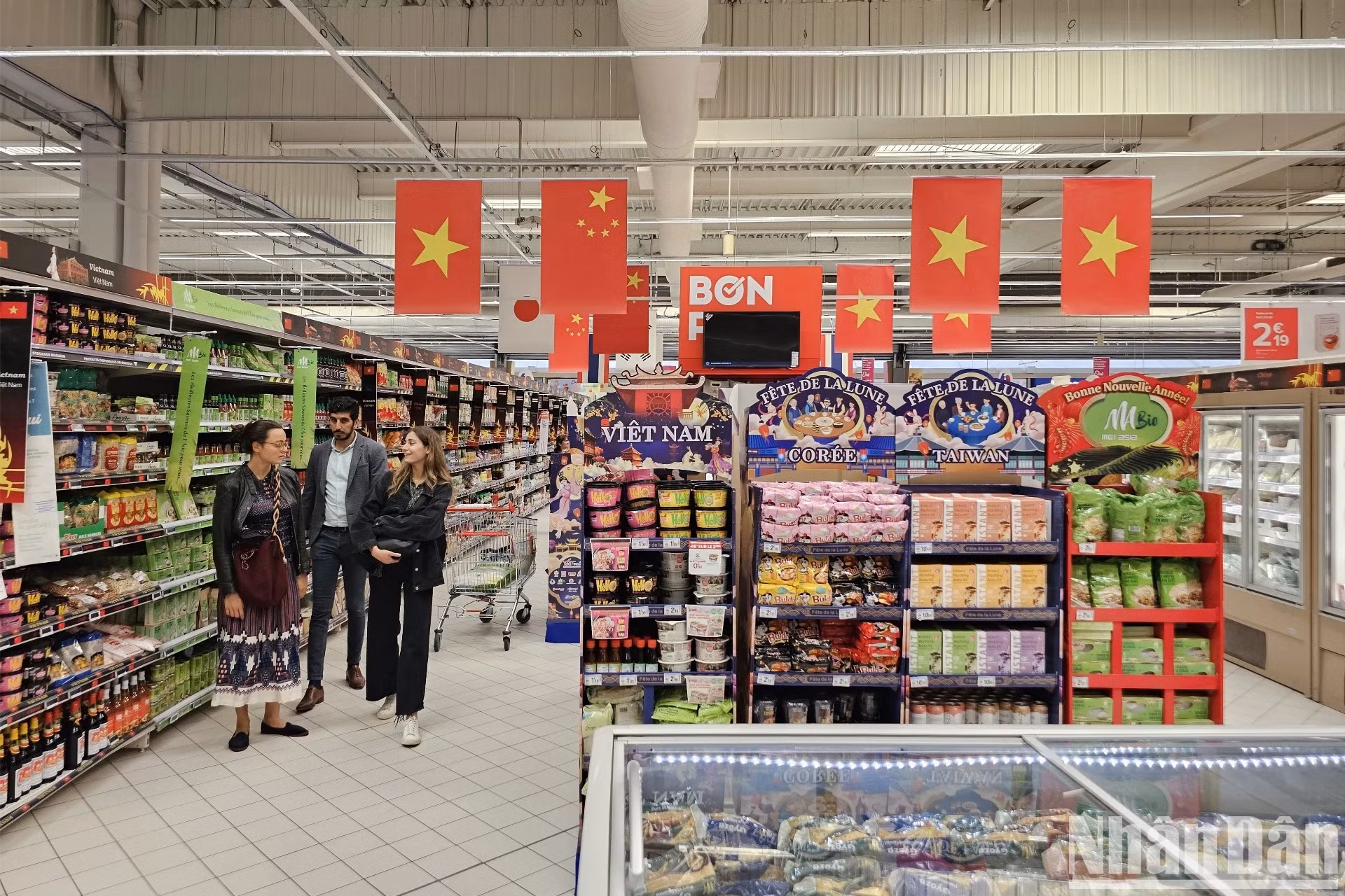 越南企业不断提升自身能力，大力投资先进的绿色生产技术，以满足包括法国在内的全球大多数主要市场对产品质量的要求。