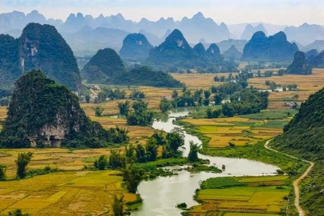 美丽宁静的自然景观是越南吸引国际游客的因素之一。（图片来源：越通社）