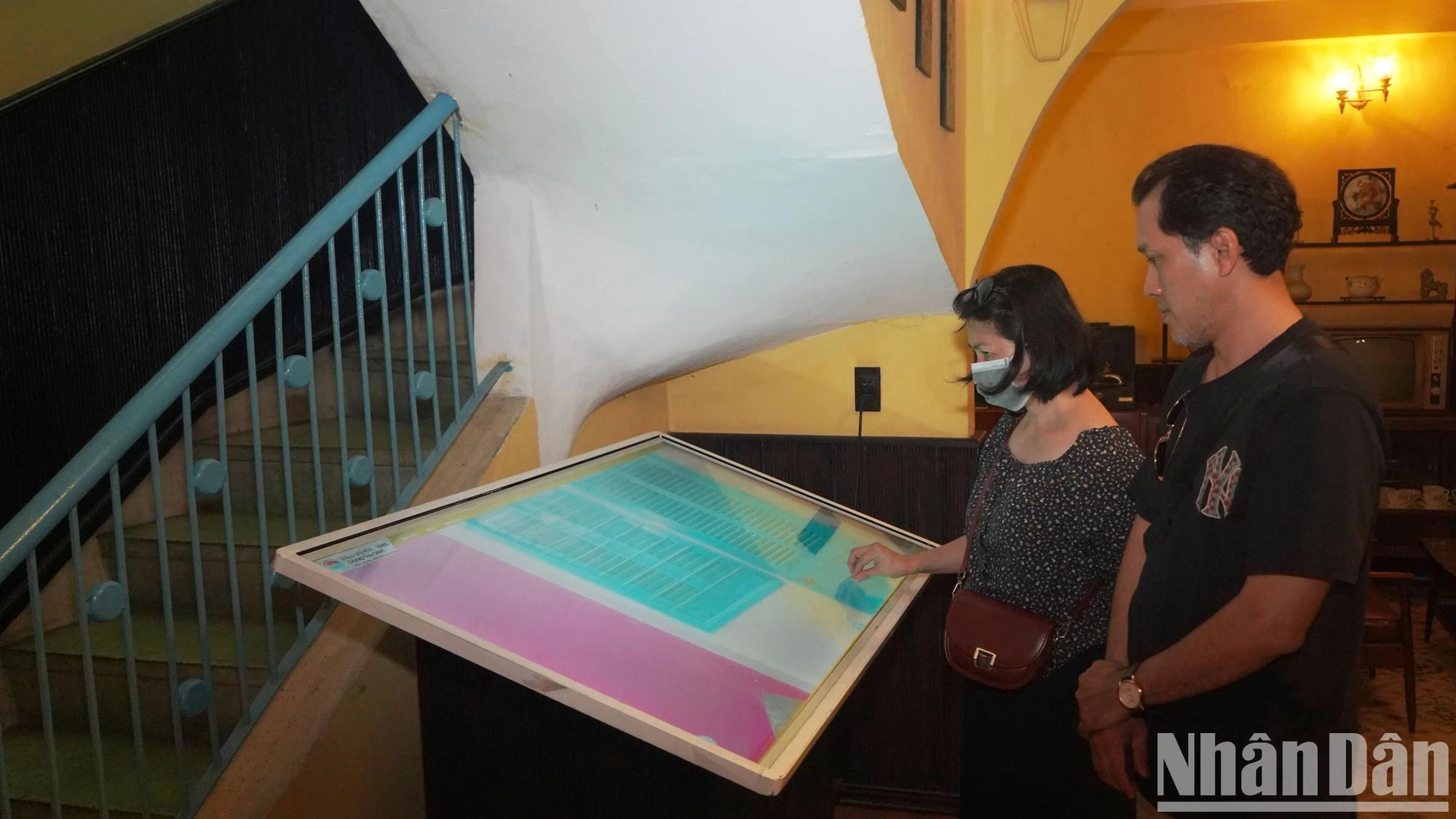 博物馆融合现代科技,为参观者带来沉浸式的互动体验。 博物馆融合现代科技,为参观者带来沉浸式的互动体验。