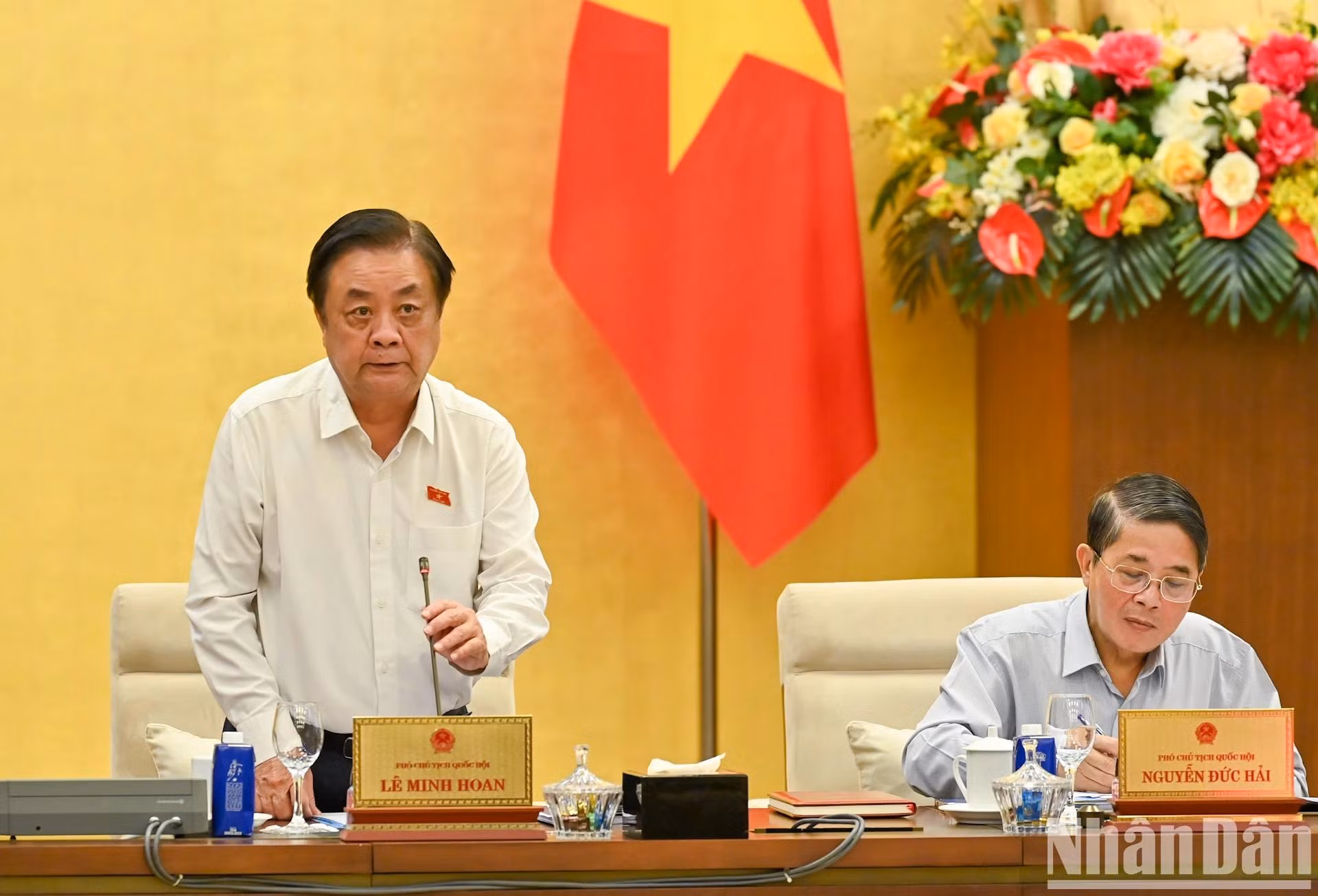 越南第十五届国会常务委员会第44次会议开幕【组图】 ảnh 8