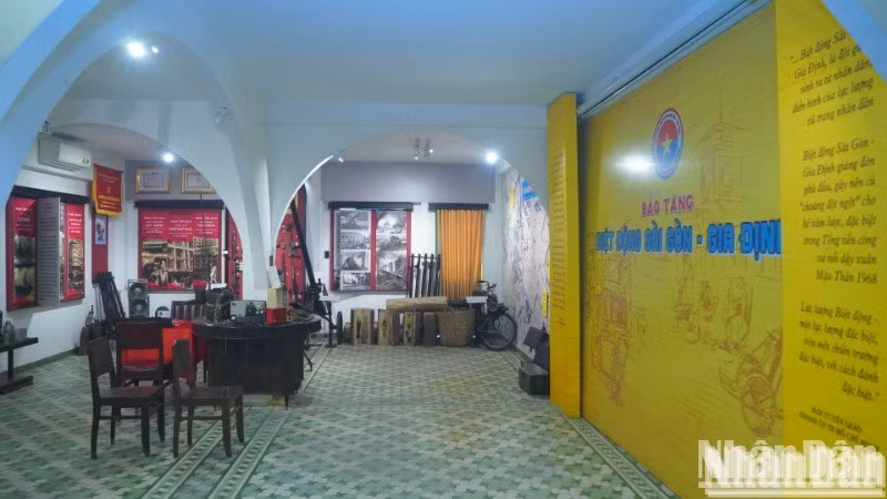 西贡-嘉定特工博物馆是一个重要的红色纪念地，展示了西贡-嘉定特工部队的战斗文物。