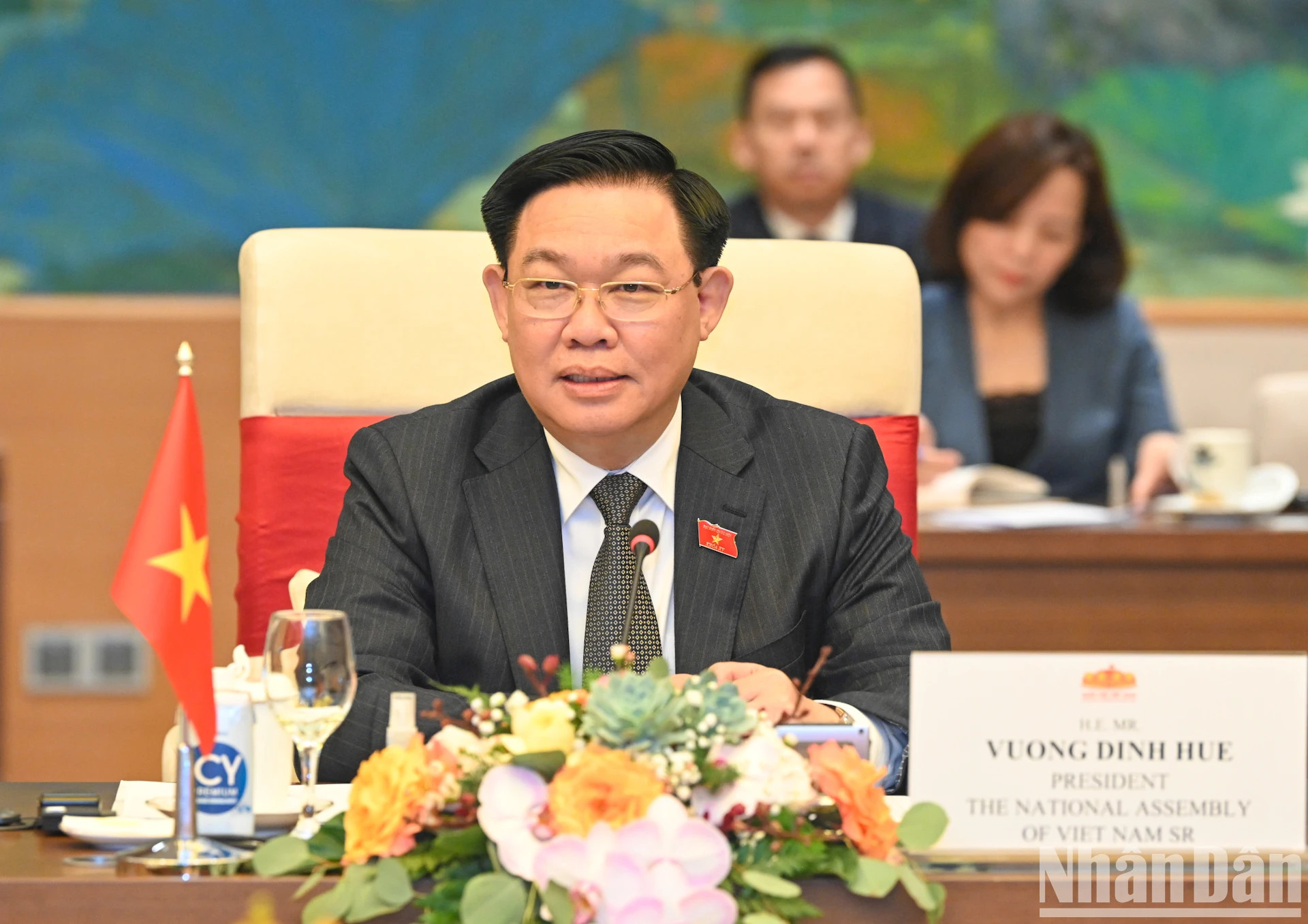 国会主席王廷惠在会见时发表讲话。 国会主席王廷惠在会见时发表讲话。