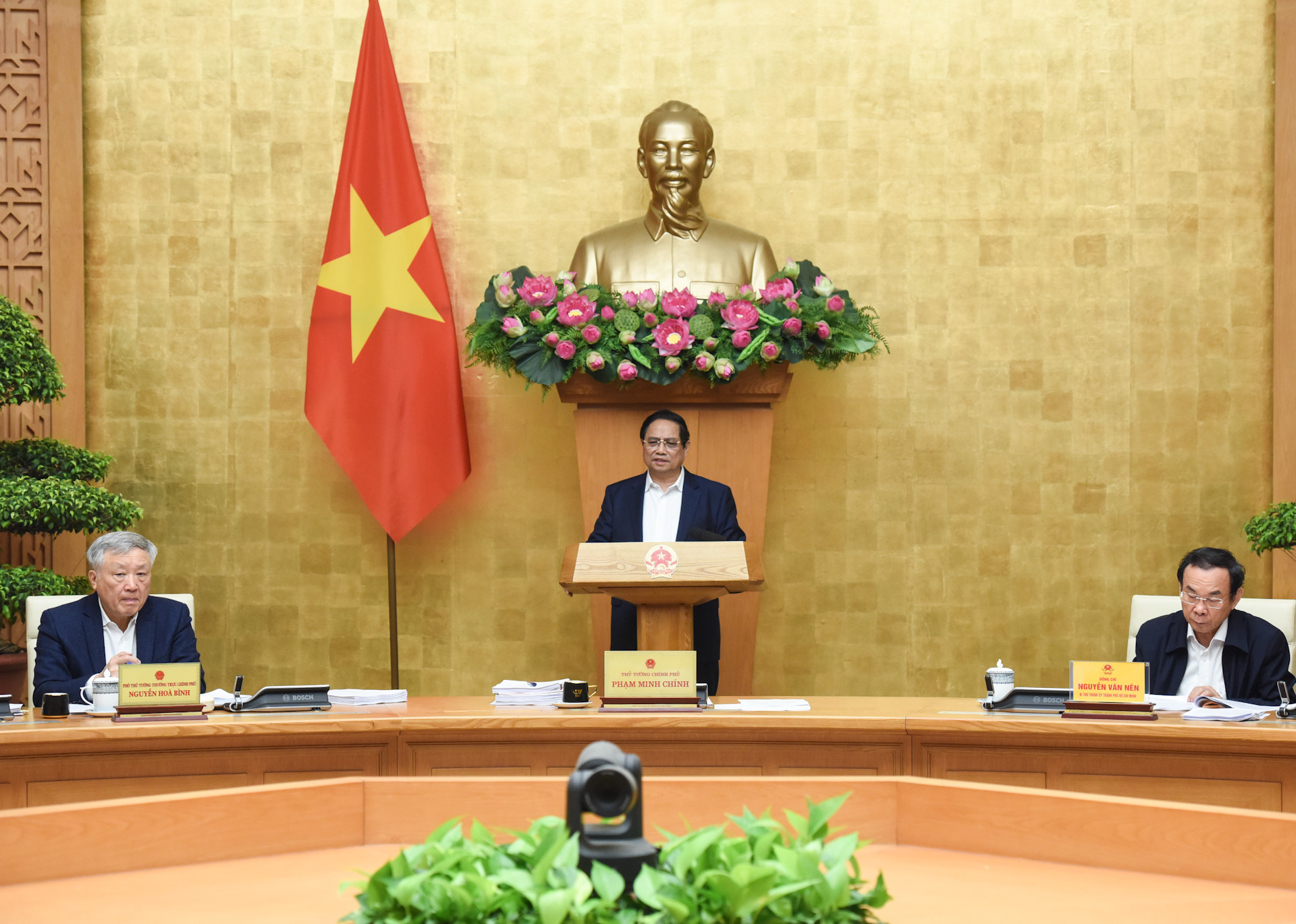 政府总理范明正主持2025年3月政府例行会议【组图】