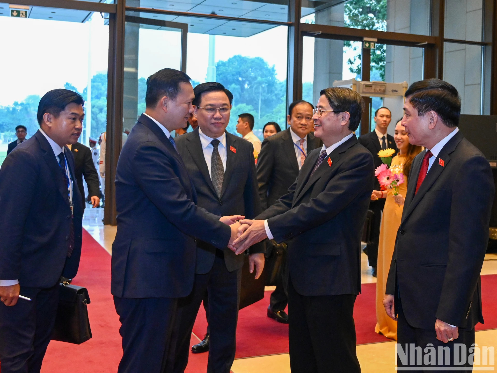 柬埔寨首相洪玛奈和国会副主席阮德海。 柬埔寨首相洪玛奈和国会副主席阮德海。