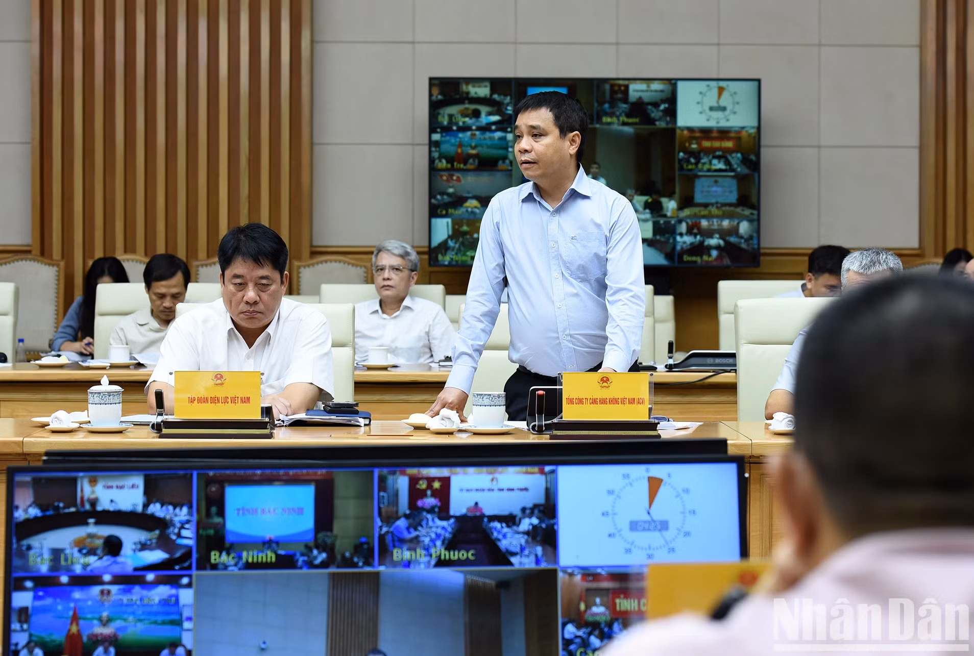 越南航空港总公司代表发表讲话。