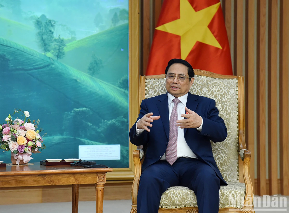 范明正总理在会见时发表讲话。（陈海 摄）