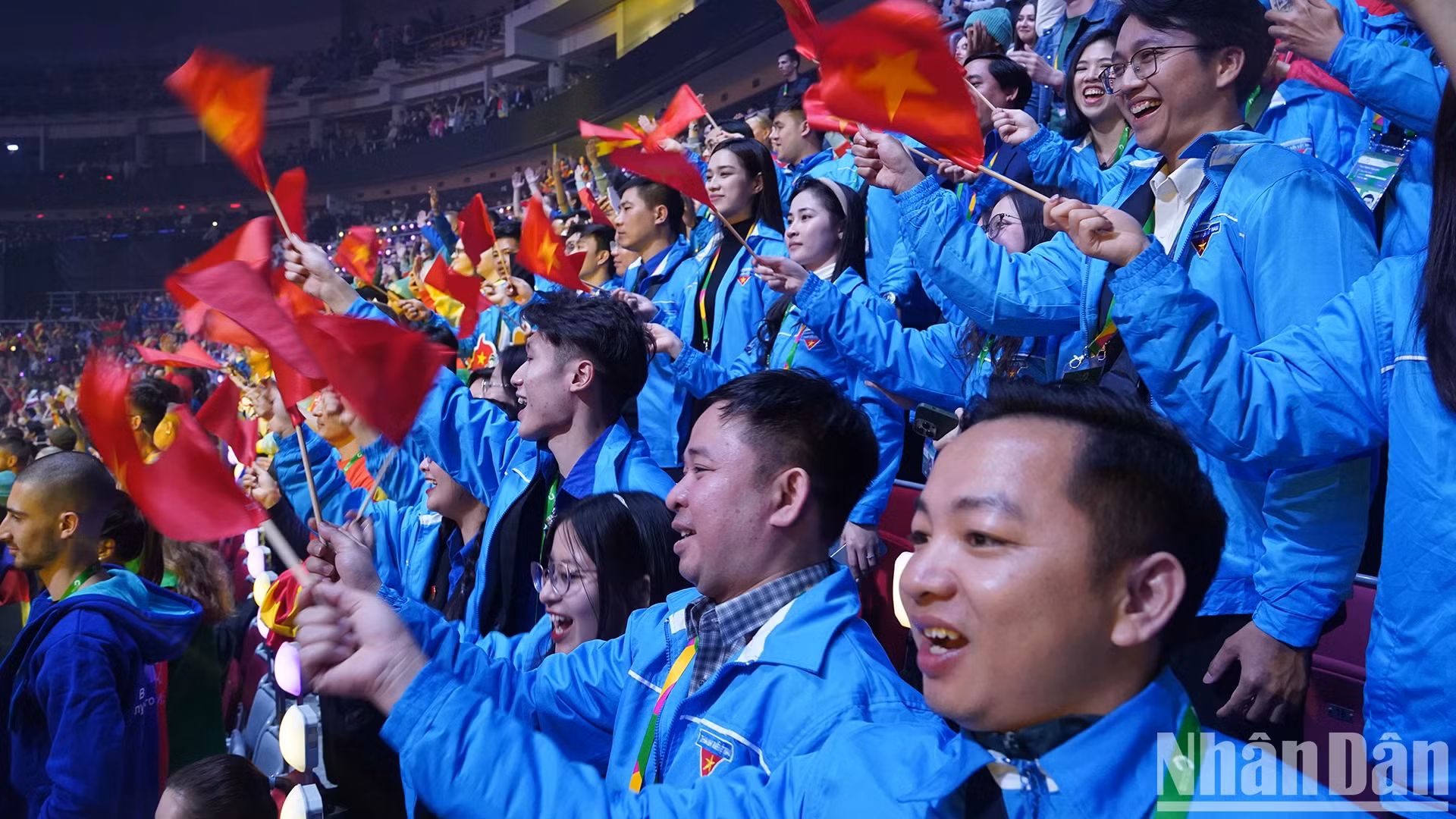 组委会称，俄罗斯2024年世界青年联欢节吸引来自世界各国的2万名代表参加，越南派出100余名代表参加。