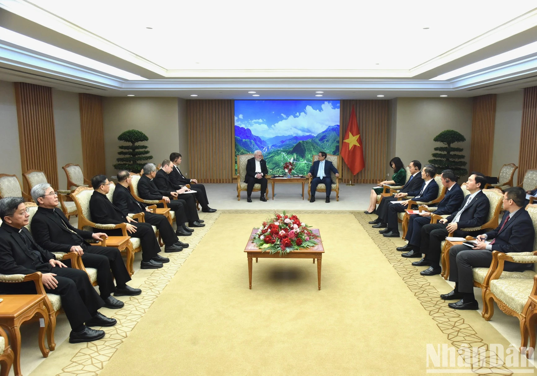 会见场景。 会见场景。