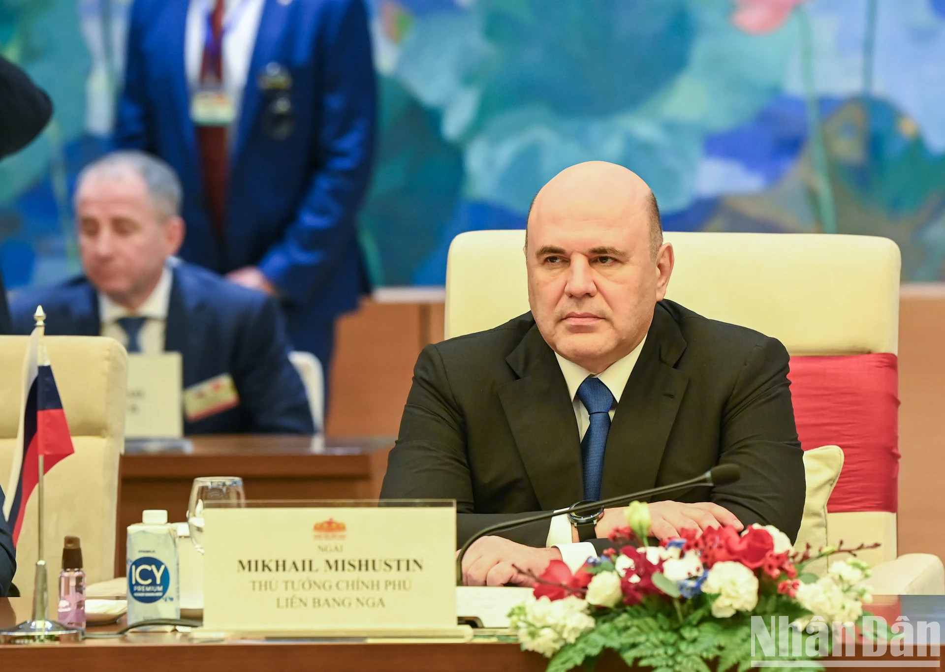 俄罗斯联邦政府总理米舒斯京会见越南国会主席陈青敏时发表讲话。