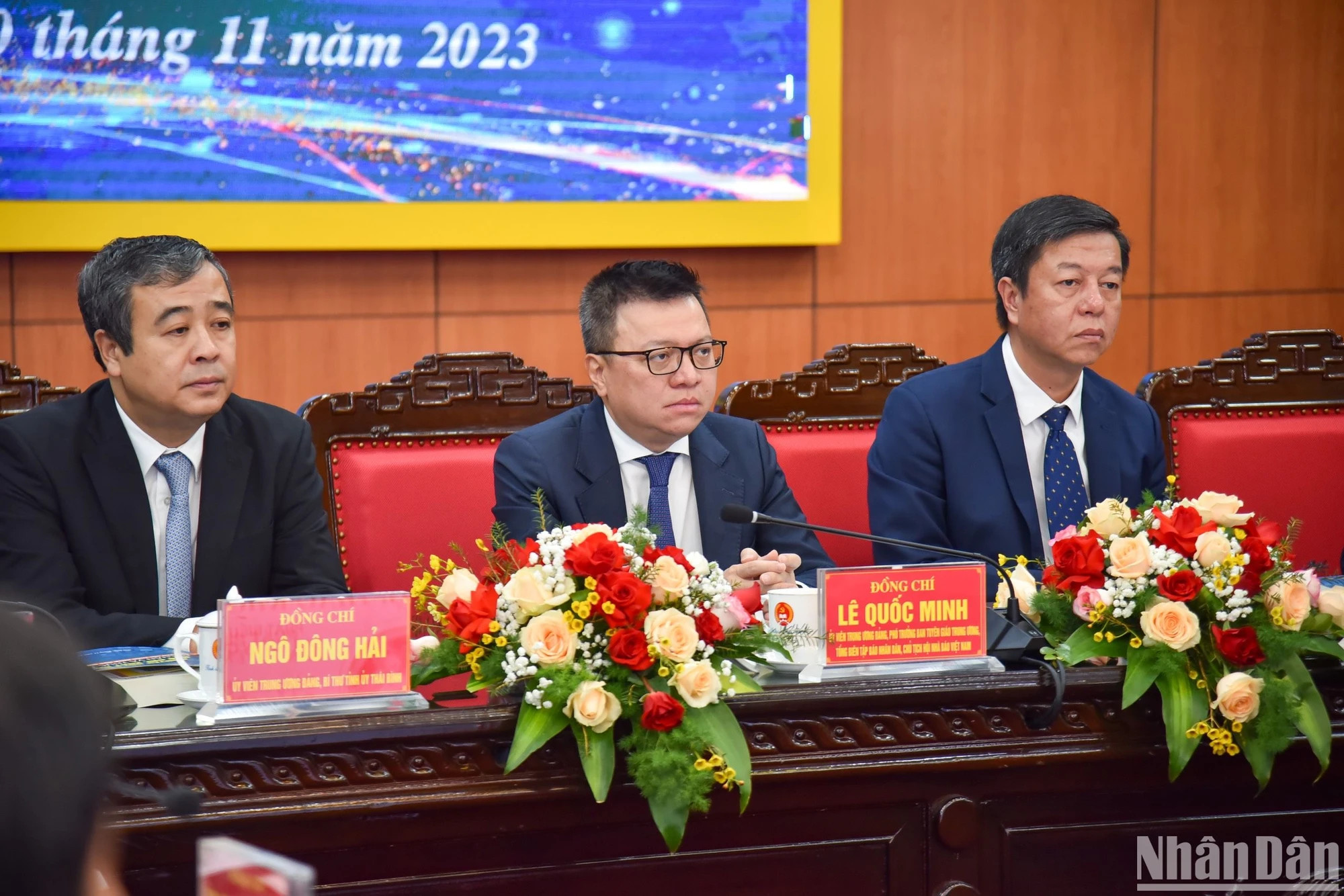 此次研讨会吸引了全国新闻、出版业管理领导，新闻培训领域专家，新闻机构和出版单位的领导参加。（日光 摄）