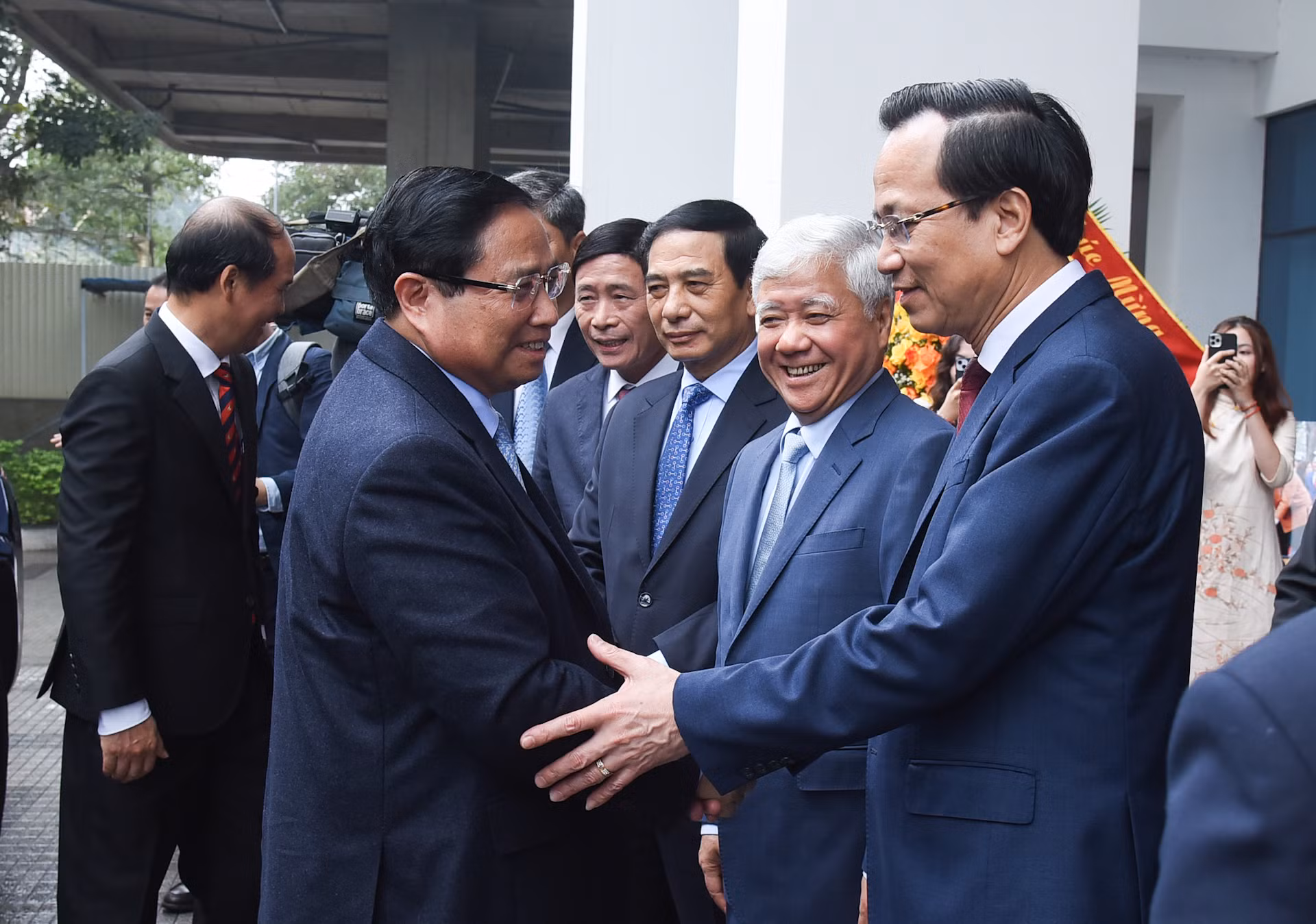 政府总理范明正出席国会关于成立民族与宗教部的决议公布仪式【组图】