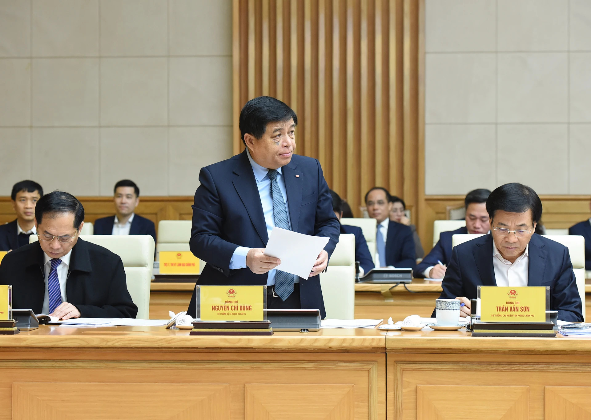 计划与投资部部长阮志勇在会上发表讲话。 计划与投资部部长阮志勇在会上发表讲话。