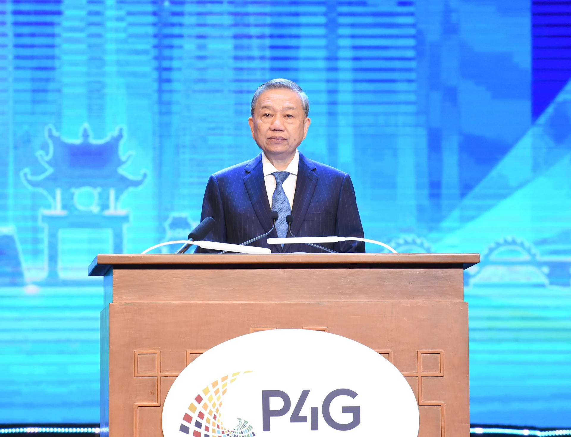 越共中央总书记苏林在会上发表讲话。