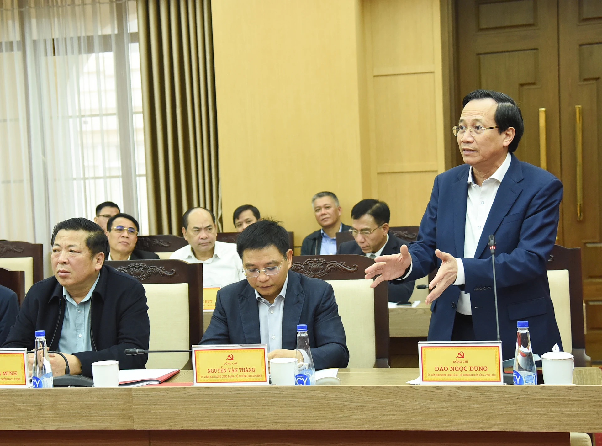 民族与宗教部部长陶玉容发表讲话。