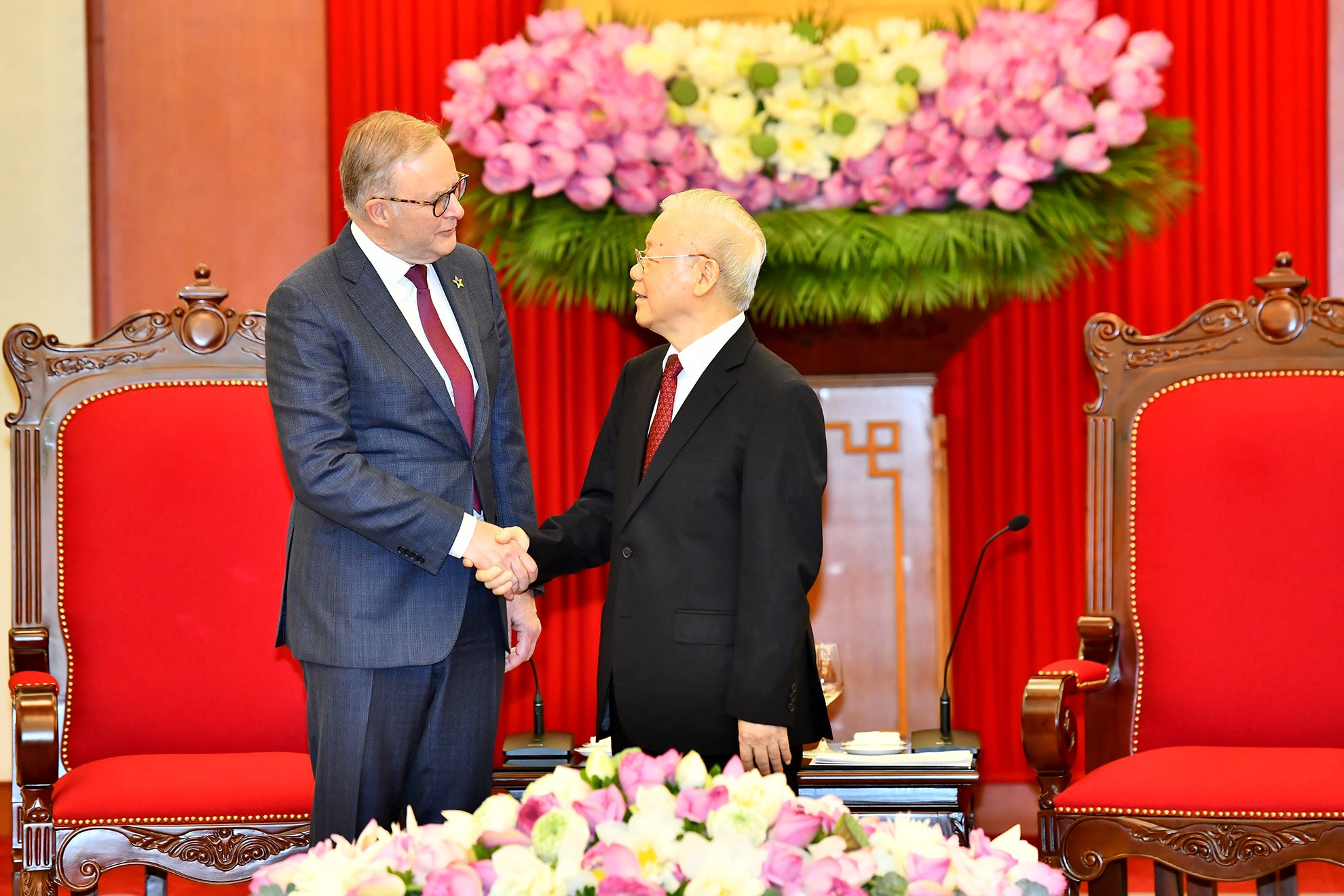 越共中央总书记阮富仲会见澳大利亚总理安东尼·阿尔巴尼斯。